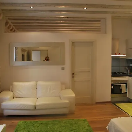 Apartment Laurus
