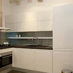 Laurus Apartman